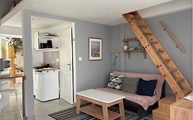Petite Maison Chaleureuse En Quasi Centre
